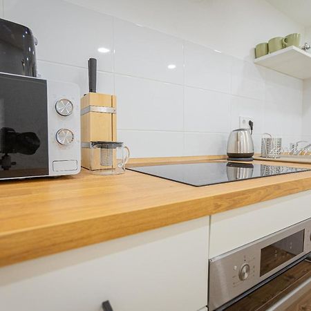 2 Bedroom Apartment In The Dob Street, Emerald Budapest Extérieur photo